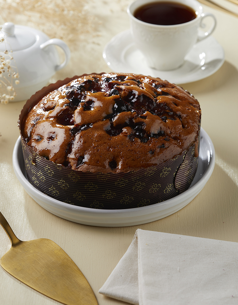 Ev Işi Orman Meyveli Kek